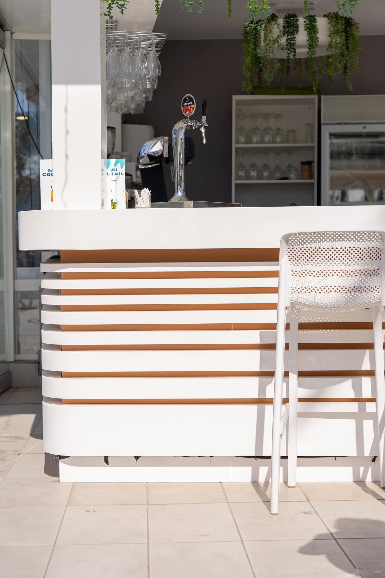 Aplicación comercial realizada en Corian®